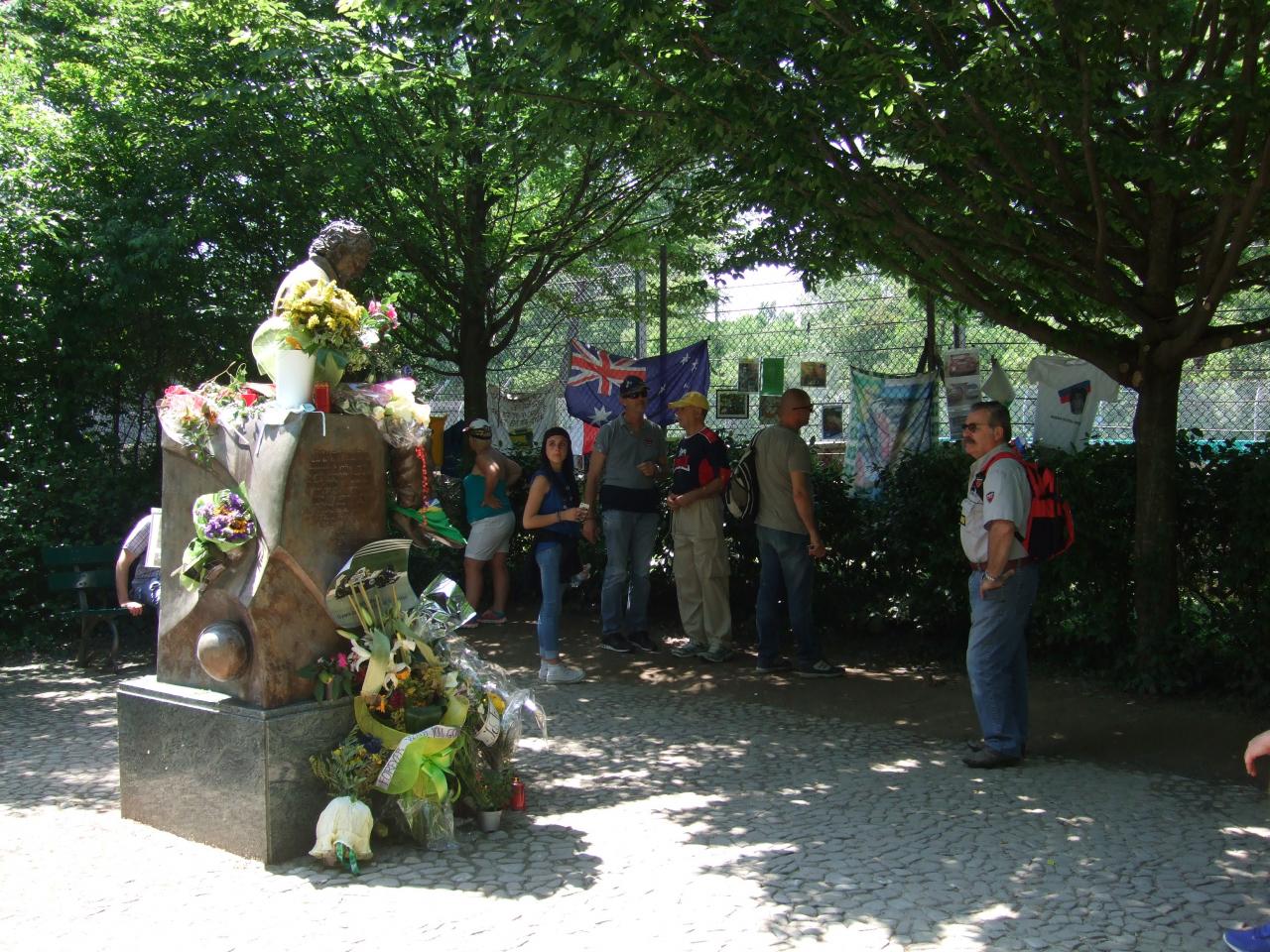 Le monument Ayrton SENNA